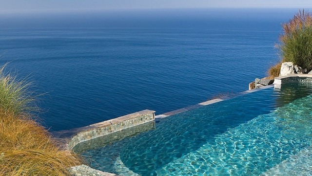 الاسترخاء - اللانهاية - حمام السباحة المبني على حافة المنحدر - أفق البحر