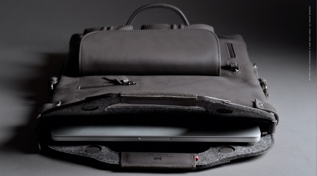 2 unfold-leather-laptop-bag-الصوف-لباد-داخل-جلد-ناعم-الخارج