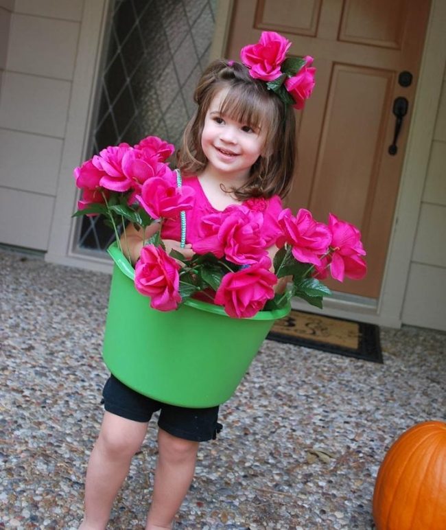 كرنفال زي فكرة الأطفال وعاء الزهور مبهجة