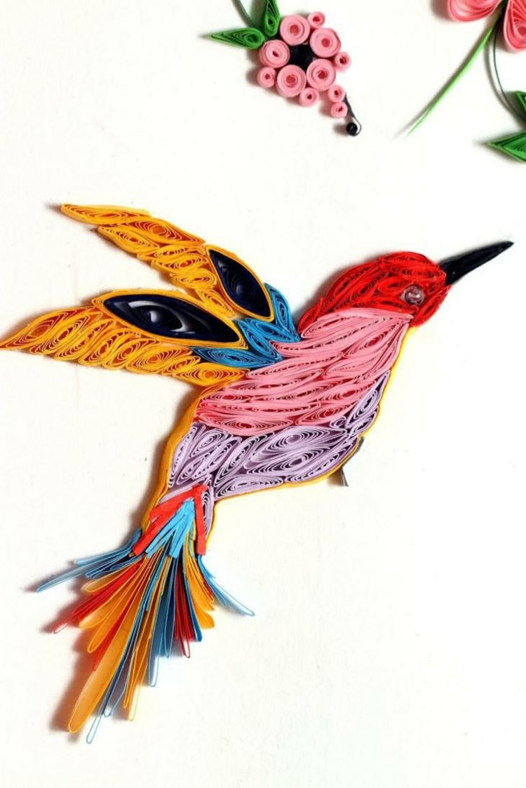 أفكار الحرفية مع خطوط ورقية تصميم الطيور الطنانة الملونة