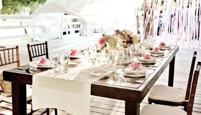 بطانية مائدة الزفاف تنسيقات زهور الورود الكوبية البيضاء