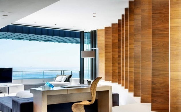 المنزل والمكتب في غرفة النوم عرض المحيط الشرائح مصمم الجدار الخشب