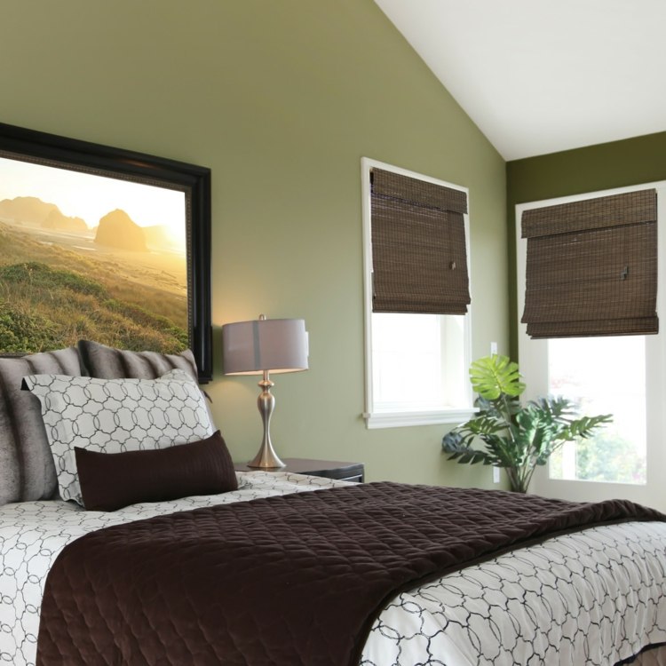الخيزران الستائر الدوارة تصميم جدار لون الزيتون غرفة نوم السرير البني لهجات جدارية