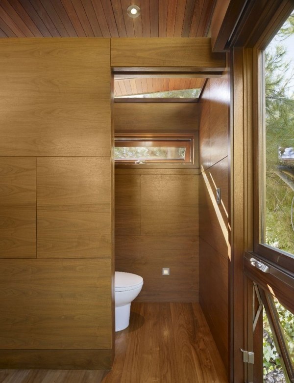 مرحاض خشبي جدار تصميم شجرة منزل بانيان