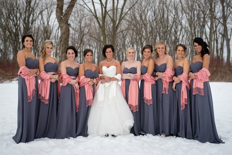 رمي العروس لأوشحة الزفاف-الوردي-الأبيض-العروس-فستان-اكسسوار