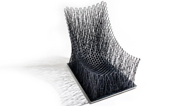 Luno-armchair-carbon-Il-Hoon-Roh-Limited-Edition