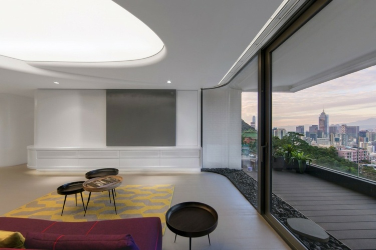تصميم السقف مع وحدة الحائط الإضاءة طاولة جانبية بيضاء طاولة القهوة
