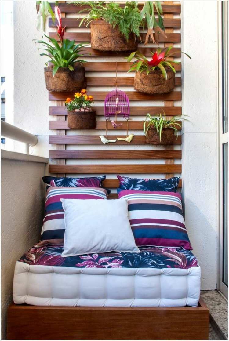 زخرفة لشرفة صغيرة جلوس زاوية - وسادة مقعد - حديقة رأسية