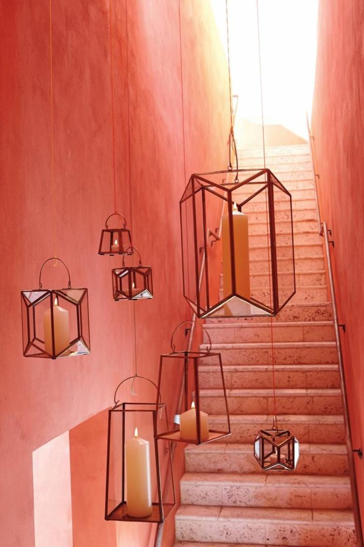 الاسترخاء ديكو في الهواء الطلق الفوانيس الرومانسية الدرج الوردي الجدار