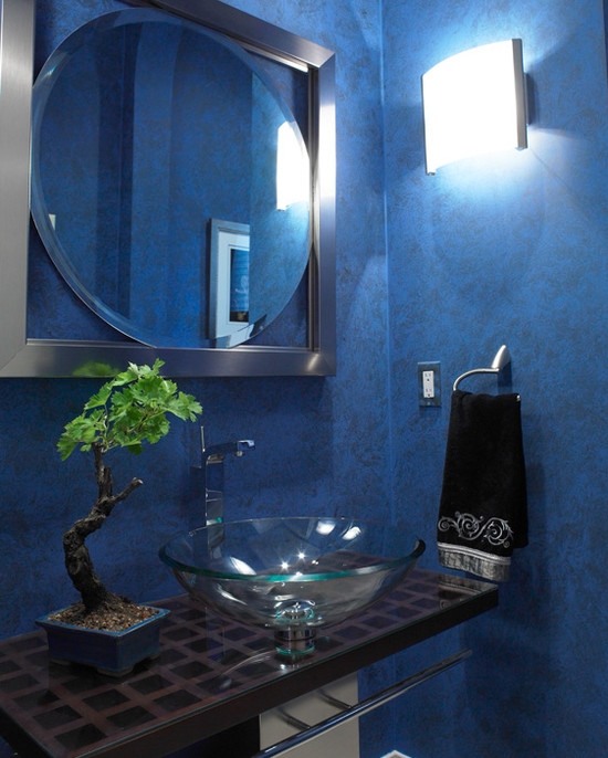 شجرة بونساي الحمام الحديث الزجاج الجدار الأزرق