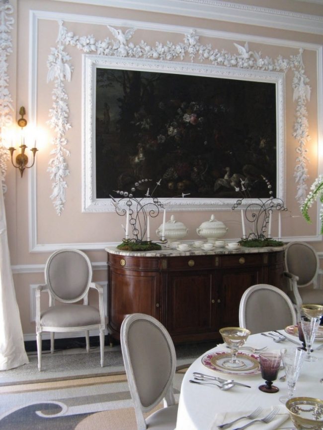 المفروشات الكلاسيكية الجديدة غرفة الطعام القوالب الزخرفية اللوحات