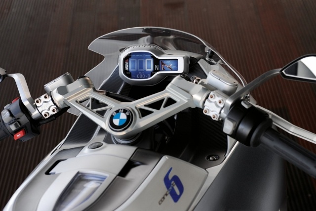 مفهوم دراجة نارية بي ام دبليو 6 اسطوانة عرض سرعة المقبض
