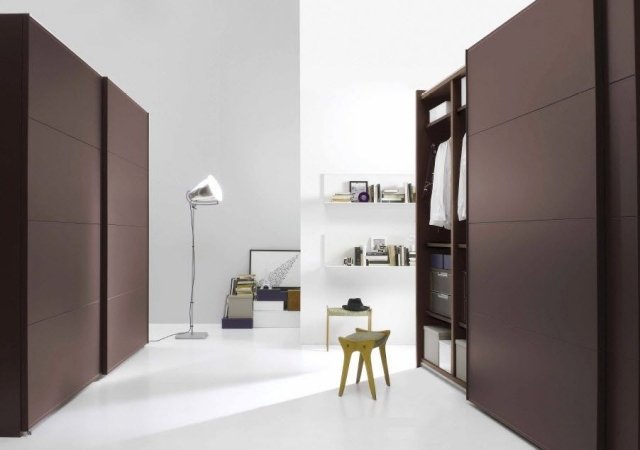 خزانة ملابس في غرفة النوم - أنظمة رفوف خشبية داكنة حديثة - جلد مغطى - Emmebi industria-Mobil