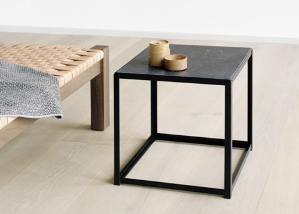 طاولة سرير جانبية أثاث أسود مصمم من قبل فرديناد كرامر