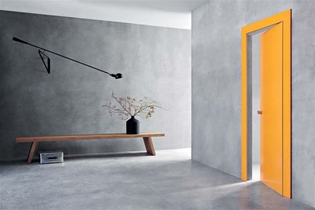 باب داخلي خشبي بتصميم برتقالي L16 piero lissoni