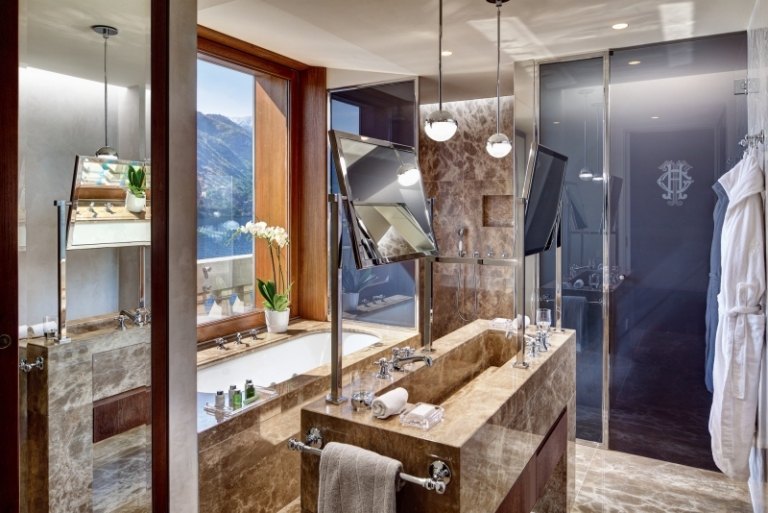 تصميم الحمام - الحجر الطبيعي - أثاث الحمام - أفكار للحوائط الزجاجية
