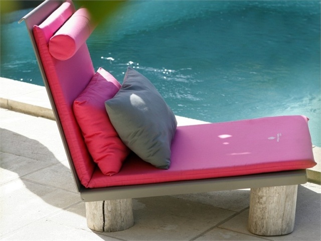 كرسي الاستلقاء ذو ​​الإطار الفولاذي المنجد وسادة الوردي Cathérine Op De Beeck