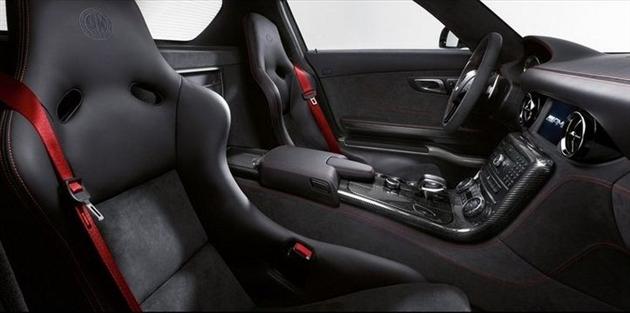 2014 مرسيدس SLS AMG Black Series الداخلية تقليم