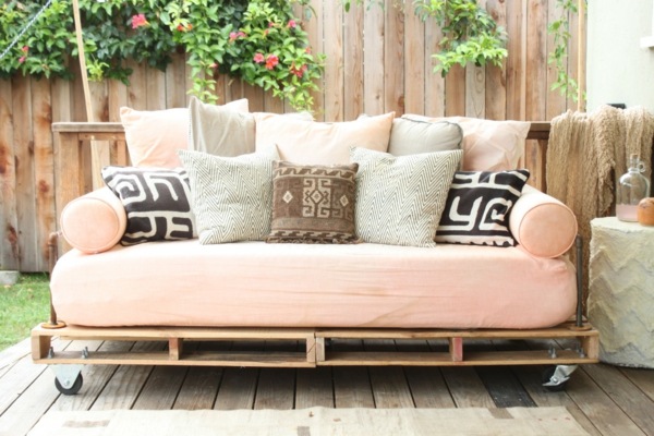 المنصات الخشبية أريكة سرير