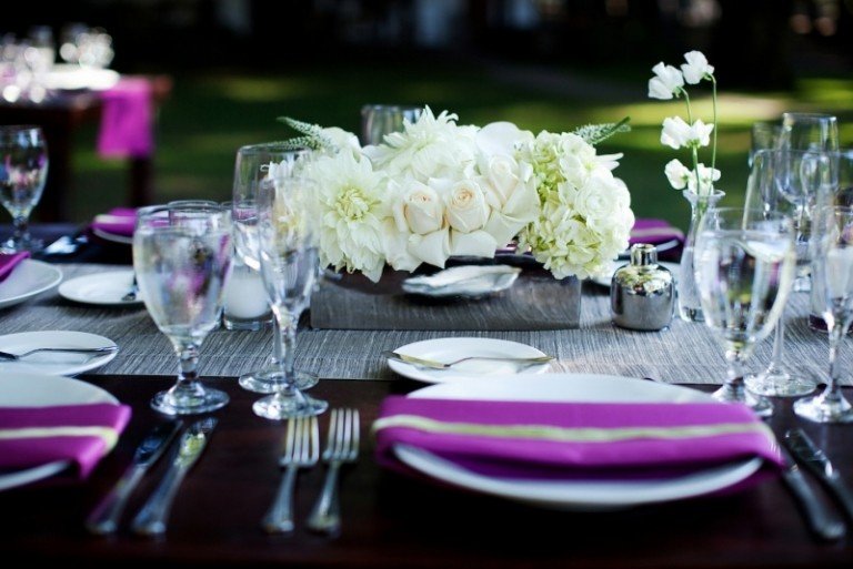 احتفالية - طاولة - ديكور - أفكار - آنية - أدوات مائدة - أرجوانية - عداء طاولة