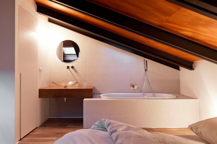 بلاط - كبير - غرفة نوم - حمام - غسيل - كونسول - مرآة مستديرة