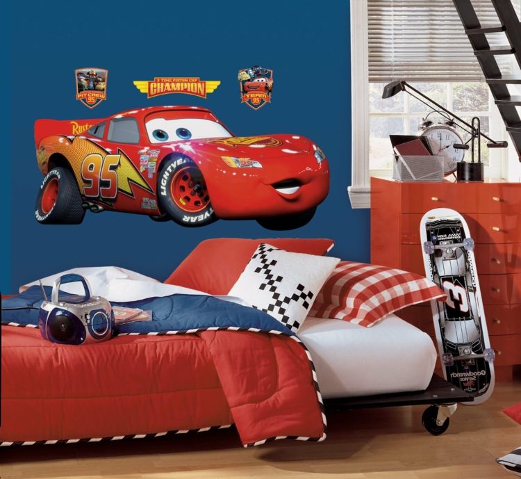 السيارات بجانب السرير اللوح الأمامي الأحمر
