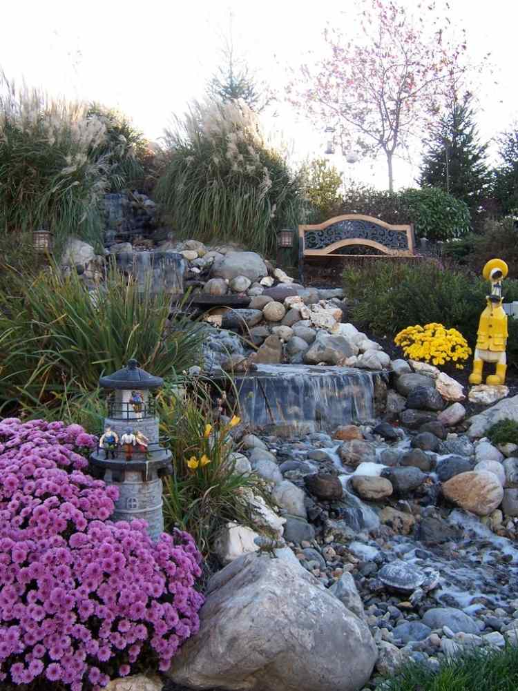 تصميم حدائق - منحدر - فكرة - نظام مياه - زهور - زهور