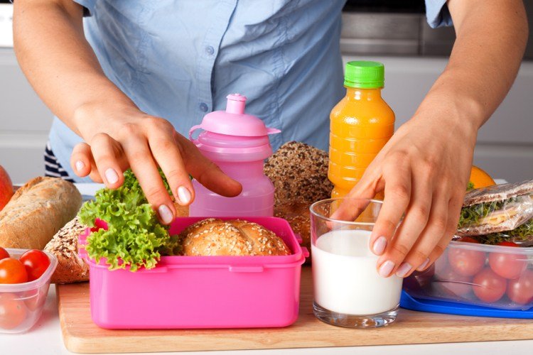 وجبات خفيفة صحية لأطفال المدارس - إعداد - تحضير الخبز - وصفات - نصائح