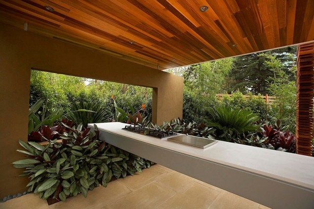 مطبخ خارجي - تصميم - لوح تسخين - سقف خشبي