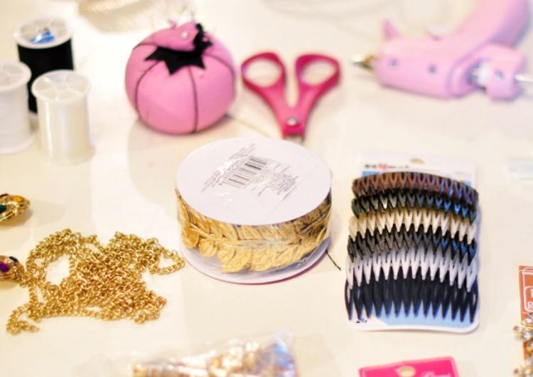 اصنع-شعرك-مجوهرات-تعليمات-شعر-مشط-تزيين-سلسلة-ذهب-اوراق