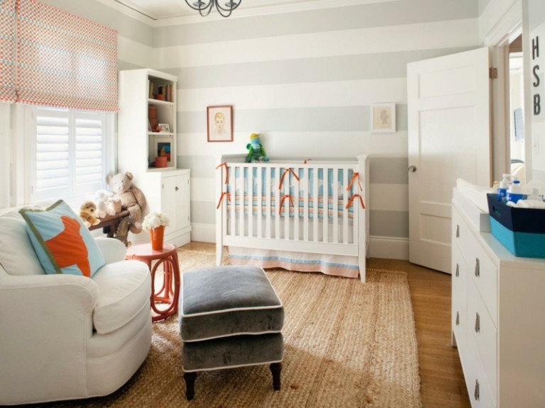 غرفة الأطفال بيضاء غرفة الطفل كرسي بذراعين مخطط جدار تصميم خزانة ذات أدراج