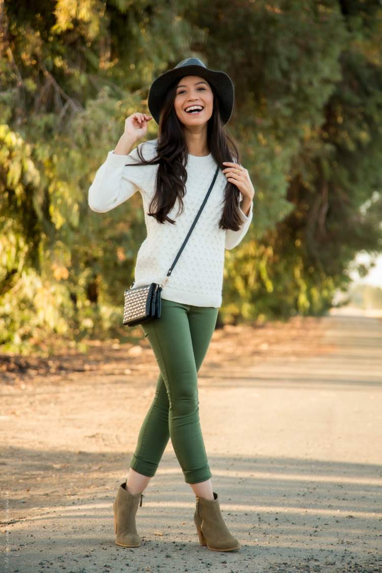 نظرة خريف 2016 السراويل الخضراء قبعة محبوك سترة الأحذية البيضاء