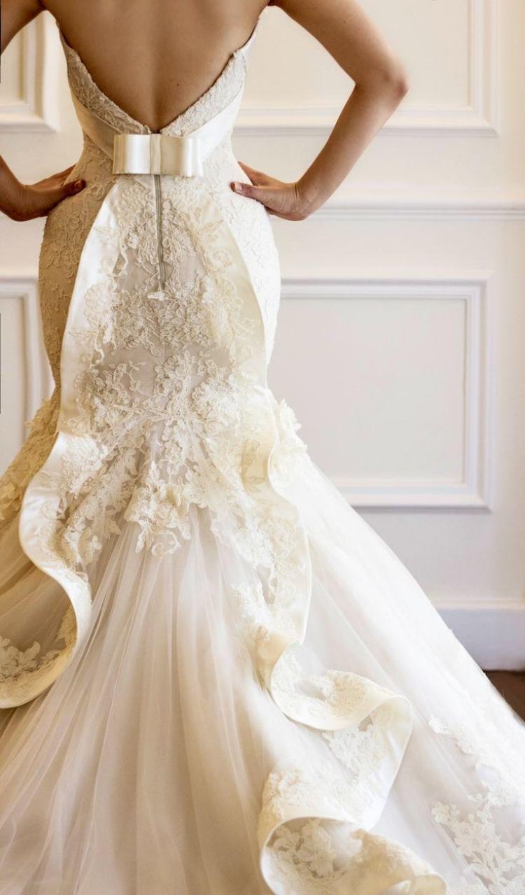صيحات فساتين الزفاف -2014-white-backless-cream-white-ribbon-ürachtvoll-schoen