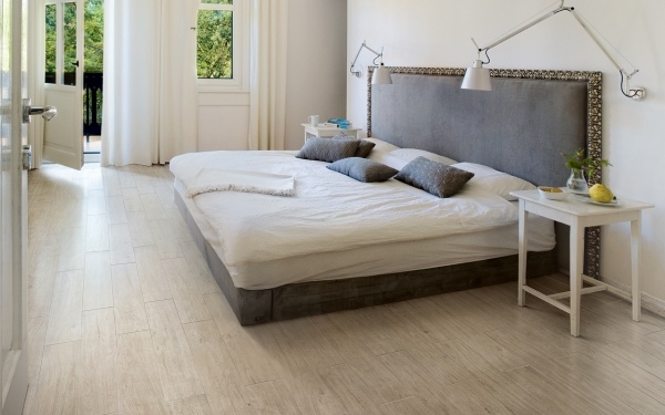 إيريس سيراميكا الخشب الخشب سلسلة بلاط غرفة نوم