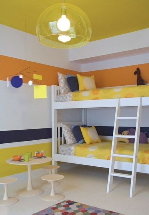 تصميم جدار غرفة الأطفال بألوان الأصفر