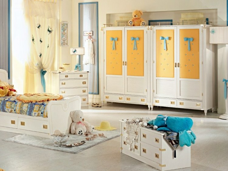 أفكار تصميم غرفة الأطفال خزانة ملابس صفراء اللون لوطي الدب
