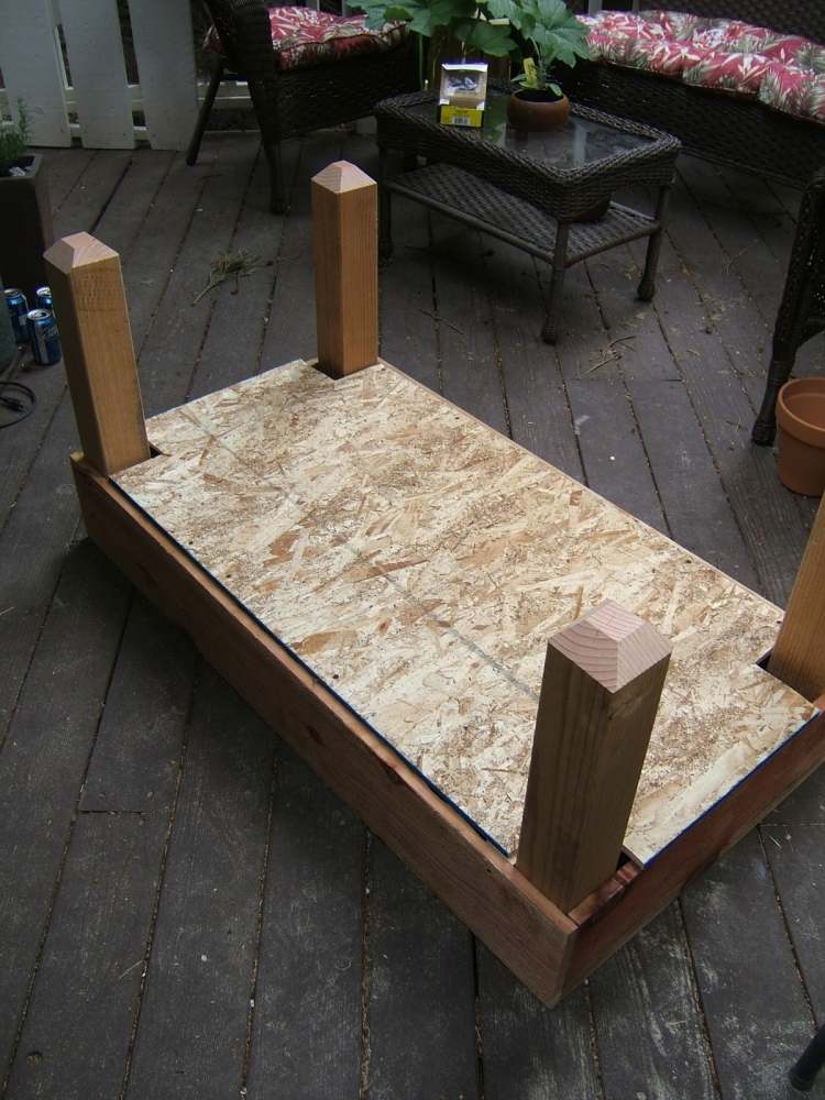 إنشاء-الخاصة بك-بناء-عشب-سرير-تعليمات-خشبية-طاولة-أرجل-بناء