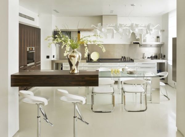 غرفة طعام مطبخ أبيض تصميم حديث