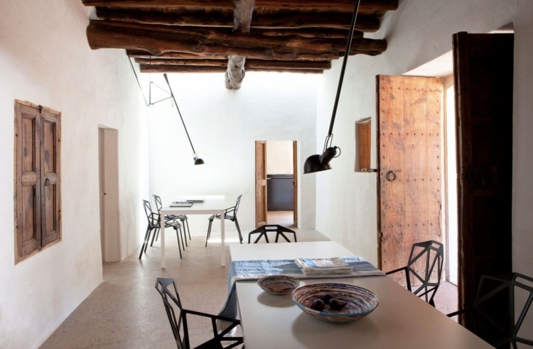 أثاث غرفة طعام البحر الأبيض المتوسط ​​والحديثة - فكرة - لمسات خشبية