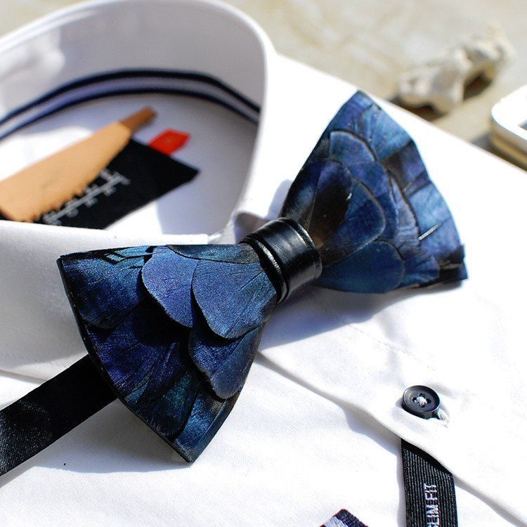 ربطة عنق ريش تينكر فكرة باهظة للرجال باللون الأسود