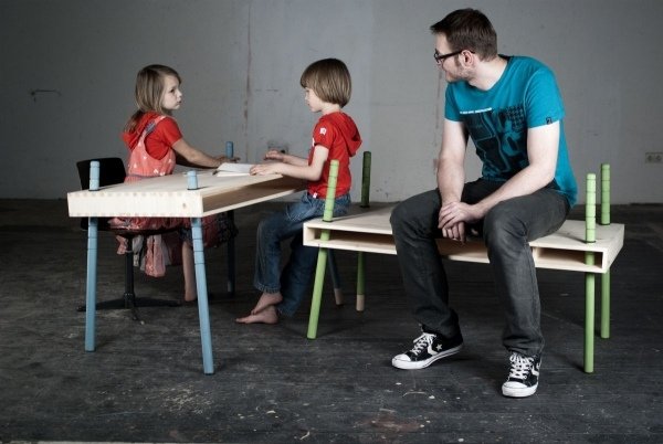 أفكار تصميم أثاث الأطفال - ارتفاع قابل للتعديل في الخشب