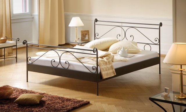 سرير-تصميم-معدني-قدم-اسود-هاسينا-ديكور-رأسي