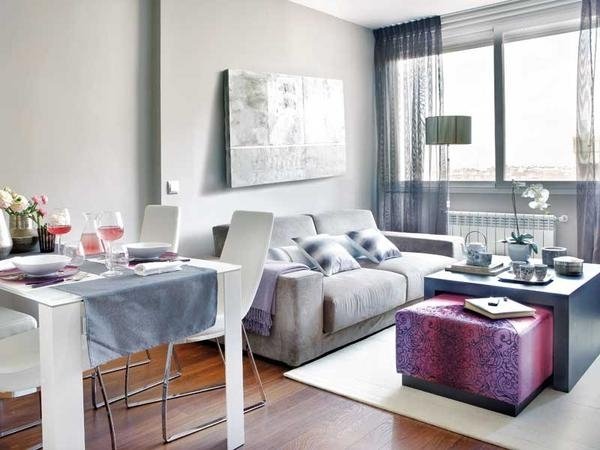 شقة صغيرة حديثة وغرفة جلوس بيضاء اللون الوردي الغامق