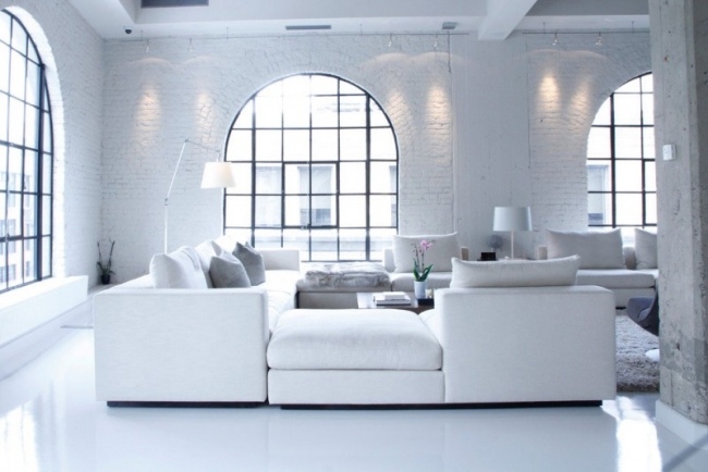 غرفة معيشة نافذة مقوسة - منطقة جلوس مشرقة - شقة Puristic - مجموعة أريكة - تصميم أبيض