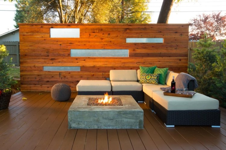 تصميم الشرفة - شاشة الخصوصية - الخشب - الألمنيوم - الخرسانة - الموقد