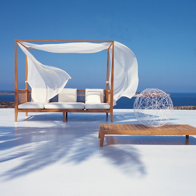 تصميم الشرفة الحديثة 2015-توليف-unopiu-سرير نهاري-حماية من الشمس-خشب الساج