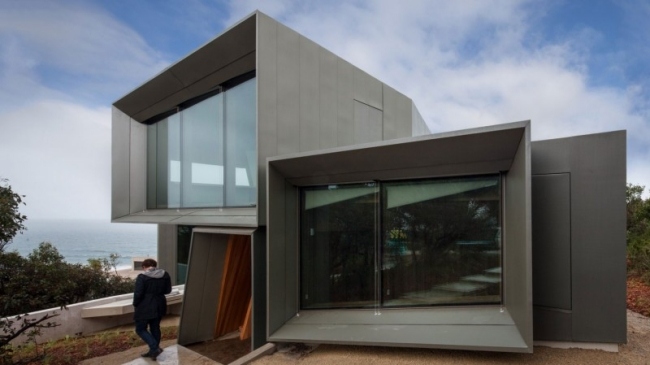 منزل حديث مع نوافذ بانورامية على الساحل-أستراليا سكن-كسوة من الزنك