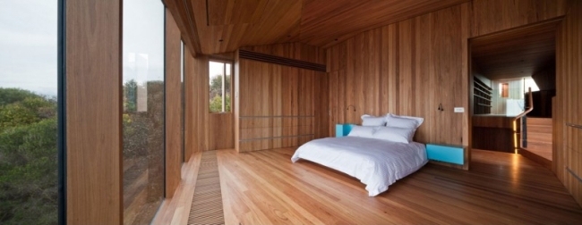 غرفة نوم Wood House Australia Fairhaven Beach مصممة من الأرضيات الخشبية إلى السقف