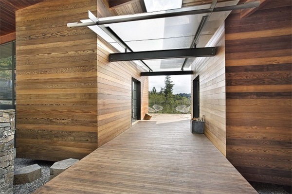 العمارة الخشبية الحديثة في شرفة سان فرانسيسكو