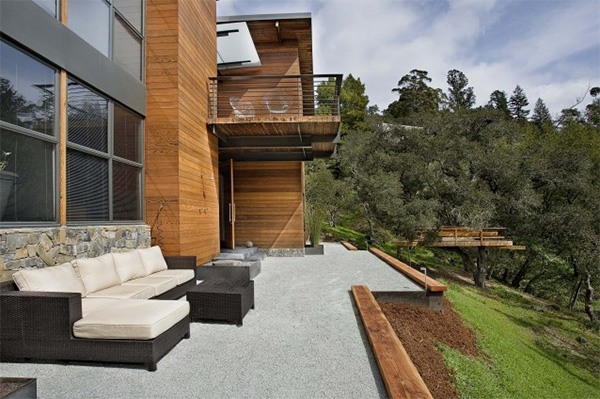 العمارة الخشبية الحديثة في سان فرانسيسكو - الصوفا